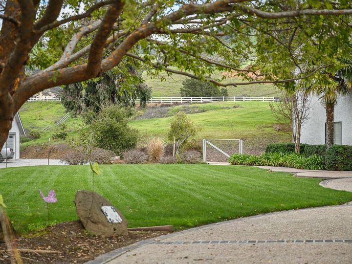 2514 Bridle Path Dr, Gilroy, CA | . Photo 37 of 45