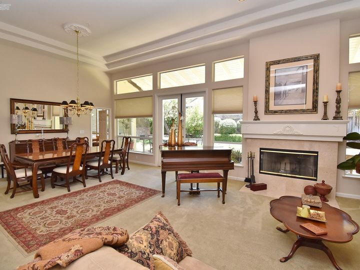 2575 Vintage Ln, Livermore, CA | Tapestry. Photo 12 of 49