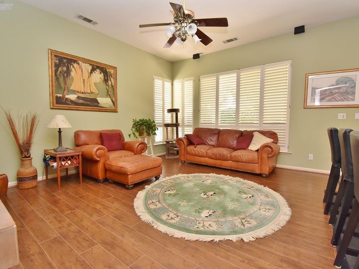2575 Vintage Ln, Livermore, CA | Tapestry. Photo 22 of 49