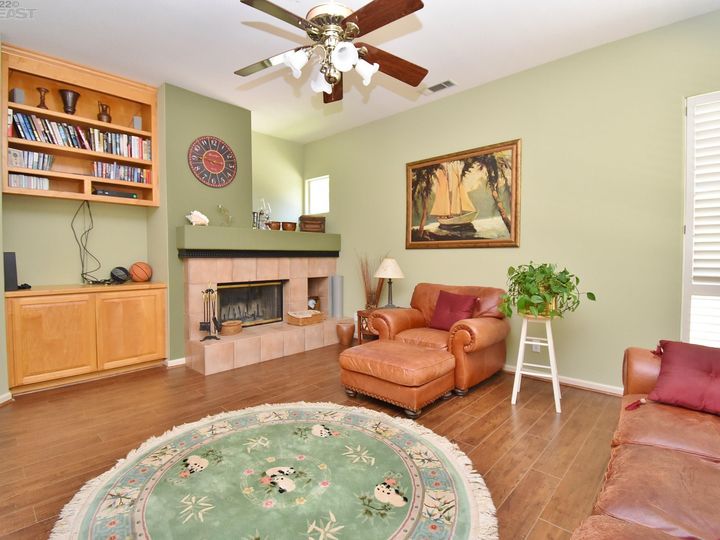 2575 Vintage Ln, Livermore, CA | Tapestry. Photo 23 of 49