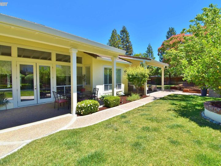 2575 Vintage Ln, Livermore, CA | Tapestry. Photo 36 of 49