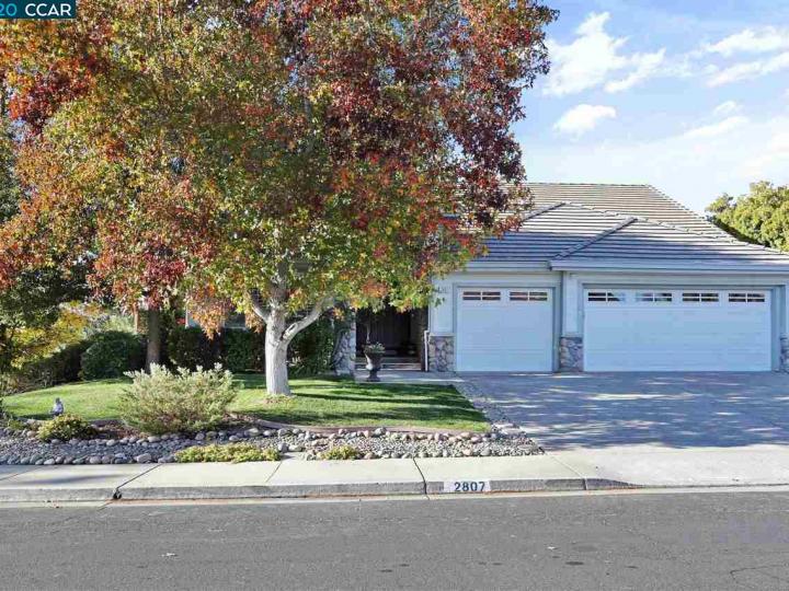 2807 Heather Heights Ct, Antioch, CA | . Photo 3 of 39