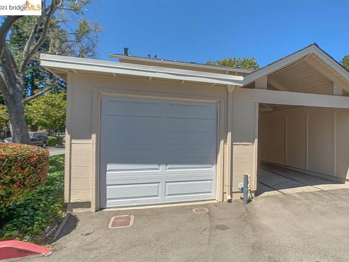 29 Saw Mill Ct, Mountain View, CA, 94043 Townhouse. Photo 14 of 40