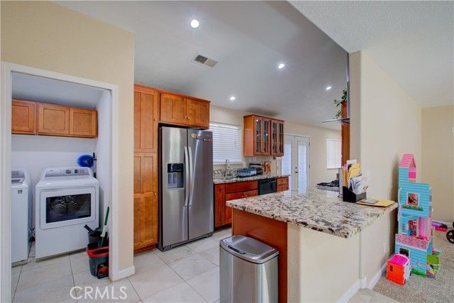 2907 Sunnyfield Dr, Merced, CA | . Photo 13 of 57