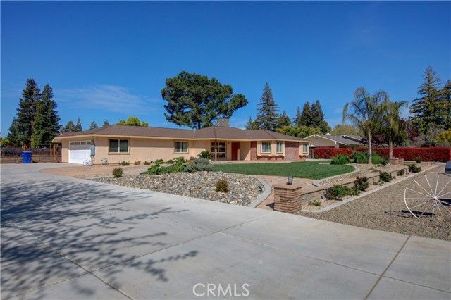 2907 Sunnyfield Dr, Merced, CA | . Photo 4 of 57