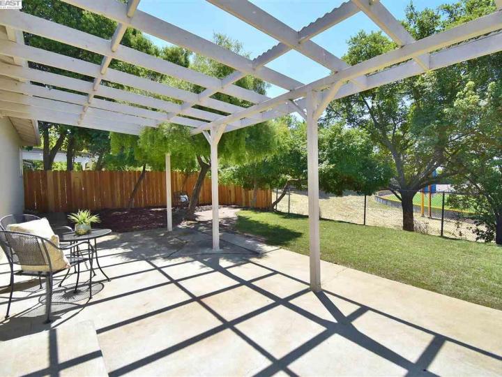 2941 Kelly St, Livermore, CA | Leland Heights. Photo 16 of 23