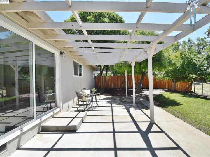 2941 Kelly St, Livermore, CA | Leland Heights. Photo 17 of 23