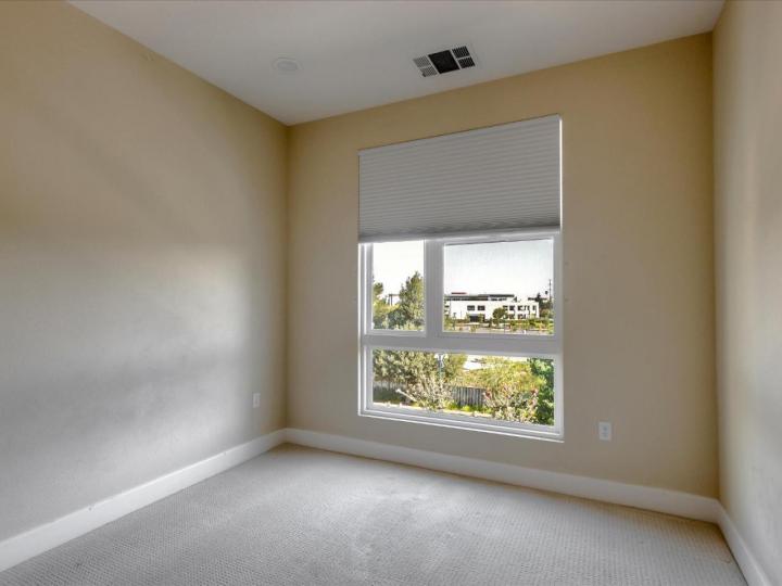 3066 Mawing Rd, San Mateo, CA, 94403 Townhouse. Photo 17 of 23