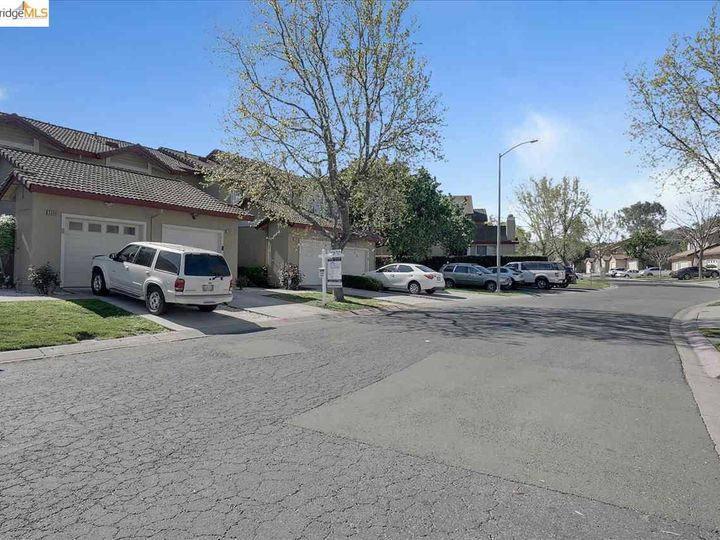 3094 Peppermill Cir, Pittsburg, CA, 94565 Townhouse. Photo 32 of 37