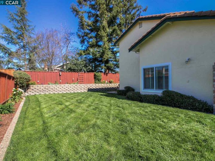 3139 Christopher Way, San Ramon, CA | Town And Country. Photo 32 of 37