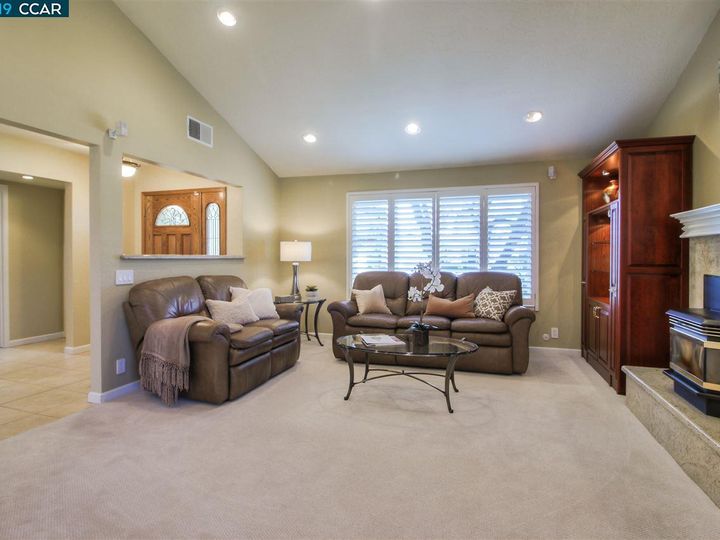 3139 Christopher Way, San Ramon, CA | Town And Country. Photo 7 of 37