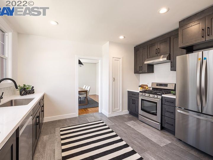3143 Knowland Ave, Oakland, CA | Maxwell. Photo 12 of 40