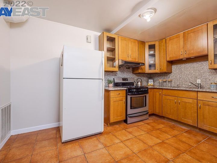 3143 Knowland Ave, Oakland, CA | Maxwell. Photo 26 of 40