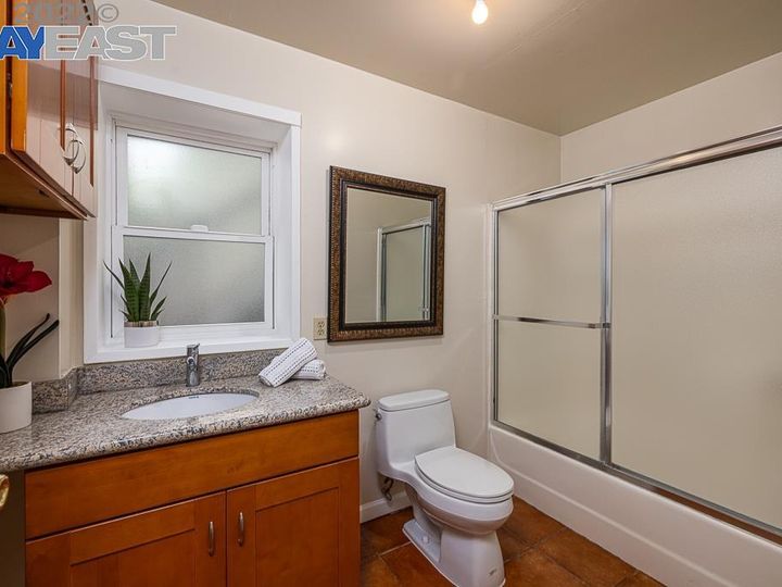 3143 Knowland Ave, Oakland, CA | Maxwell. Photo 28 of 40
