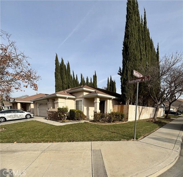 324 Roadrunner Dr, Patterson, CA | . Photo 2 of 21
