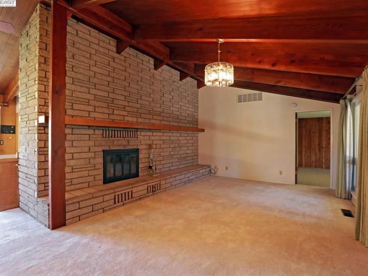 325 Breese Ave, Red Bluff, CA | . Photo 8 of 29