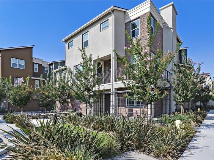 337 Charles Morris Ter, Sunnyvale, CA, 94085 Townhouse. Photo 1 of 40