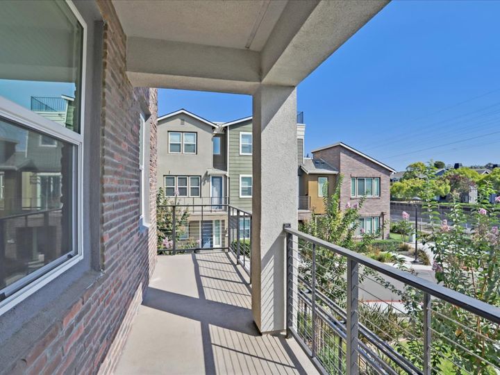 337 Charles Morris Ter, Sunnyvale, CA, 94085 Townhouse. Photo 39 of 40