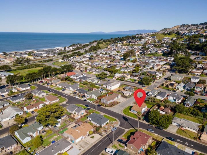 341 Fremont Ave, Pacifica, CA | . Photo 27 of 30