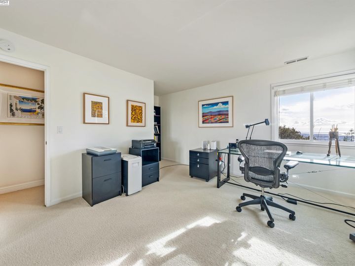 3425 Brunell Dr, Oakland, CA | Woodminster. Photo 39 of 59