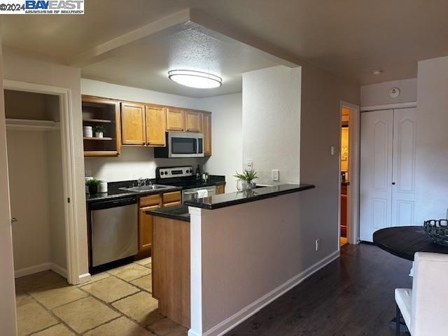 3429 Foxtail Ter condo #. Photo 4 of 10