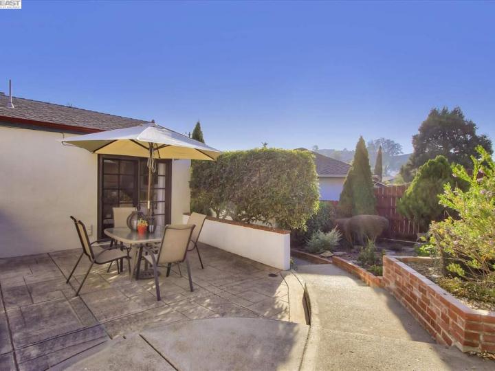 3446 Brookdale Blvd, Castro Valley, CA | Lake Chabot. Photo 19 of 29