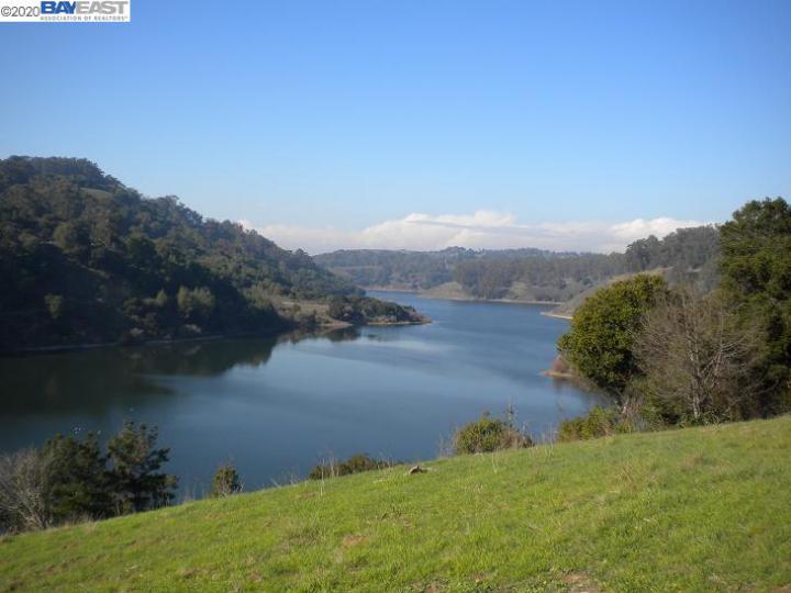 3446 Brookdale Blvd, Castro Valley, CA | Lake Chabot. Photo 27 of 29