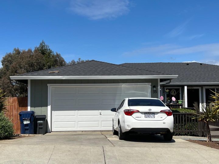 35 Altamont Dr, Watsonville, CA, 95076 Townhouse. Photo 1 of 2