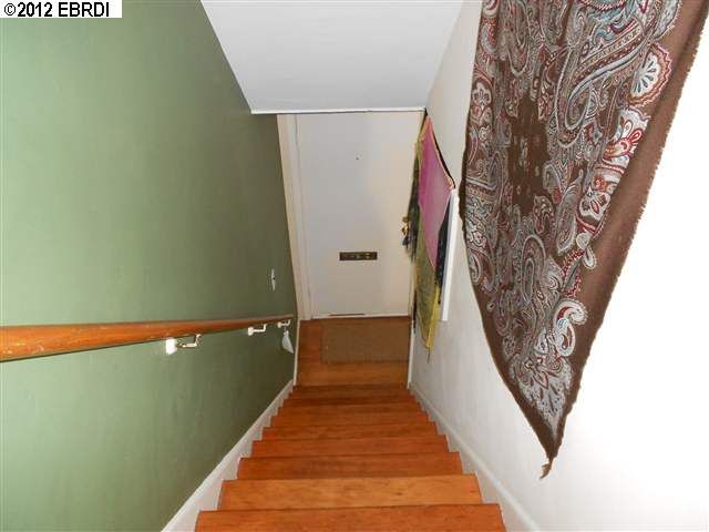 353 W Chanslor Ave, Richmond, CA, 94801 Townhouse. Photo 9 of 11