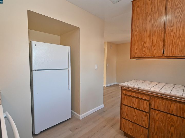 3605 Northwood Dr #D, Concord, CA, 94520 Townhouse. Photo 11 of 27