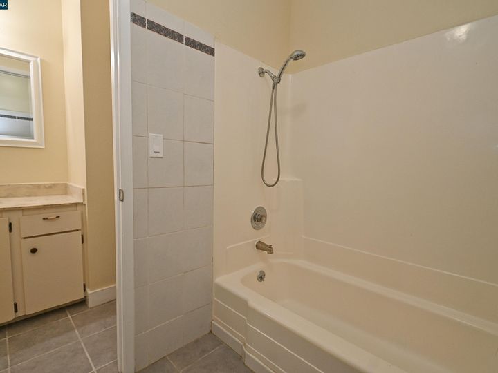 3605 Northwood Dr #D, Concord, CA, 94520 Townhouse. Photo 18 of 27