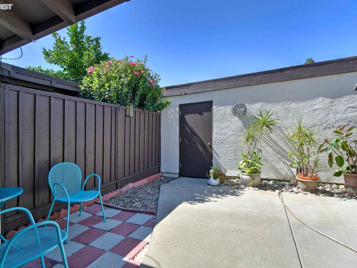 36410 Bendel Ter, Fremont, CA, 94536 Townhouse. Photo 16 of 17