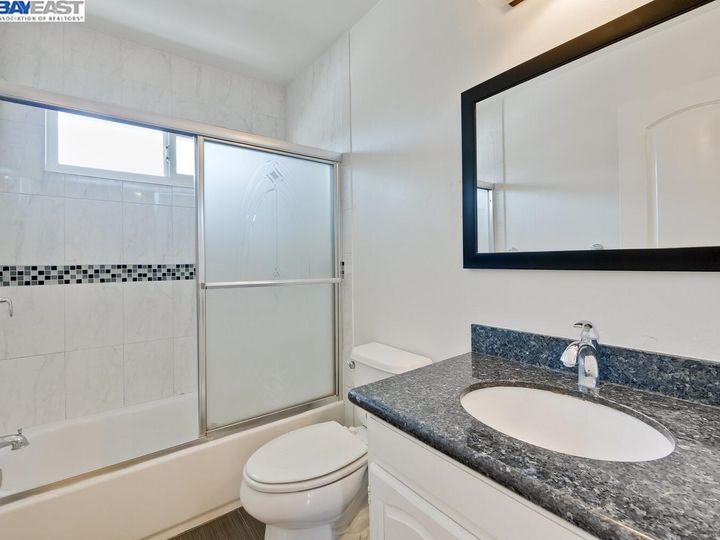3686 Gainsborough Ter, Fremont, CA, 94555 Townhouse. Photo 40 of 54