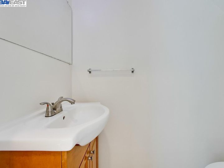 3686 Gainsborough Ter, Fremont, CA, 94555 Townhouse. Photo 44 of 54
