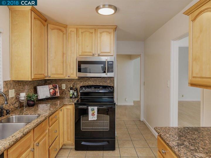 370 Camelback Rd, Pleasant Hill, CA, 94523 Townhouse. Photo 12 of 25