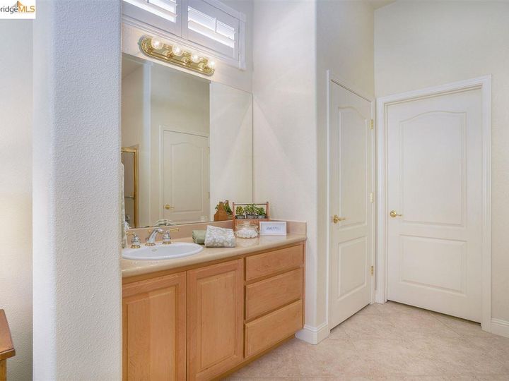 371 St Claire Ter, Brentwood, CA | Summerset 4. Photo 24 of 39