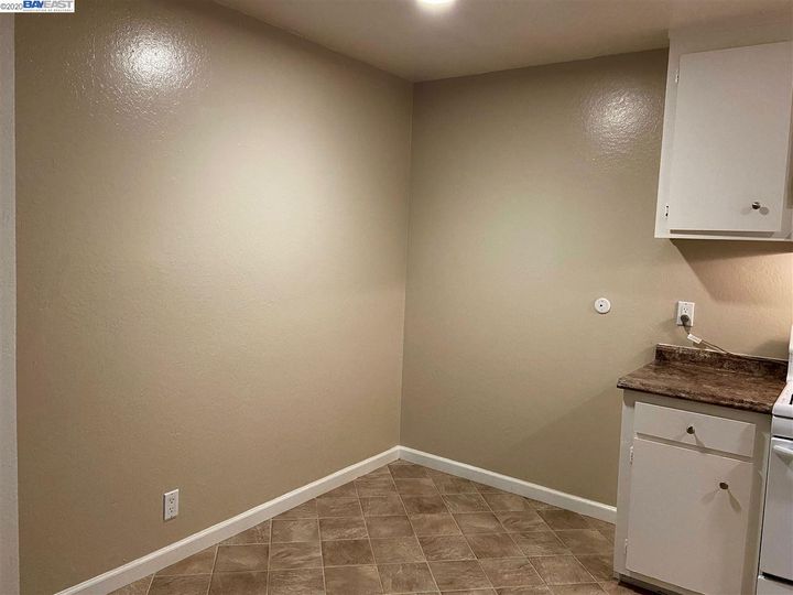 Rental 38500 Paseo Padre Pkwy unit #208, Fremont, CA, 94536. Photo 3 of 9