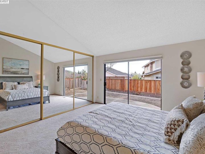 38857 Canyon Heights Dr, Fremont, CA | Millwood. Photo 23 of 33