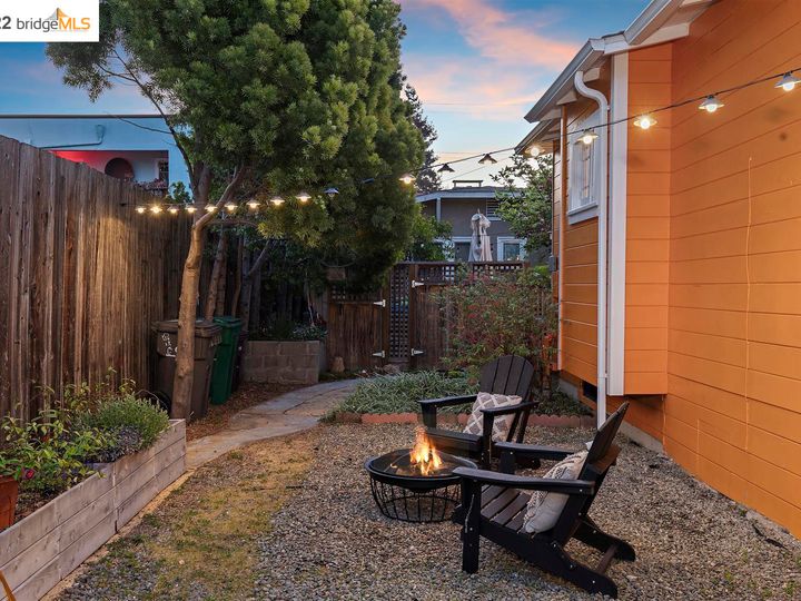 3931 Ruby St, Oakland, CA | Lower Temescal. Photo 33 of 44