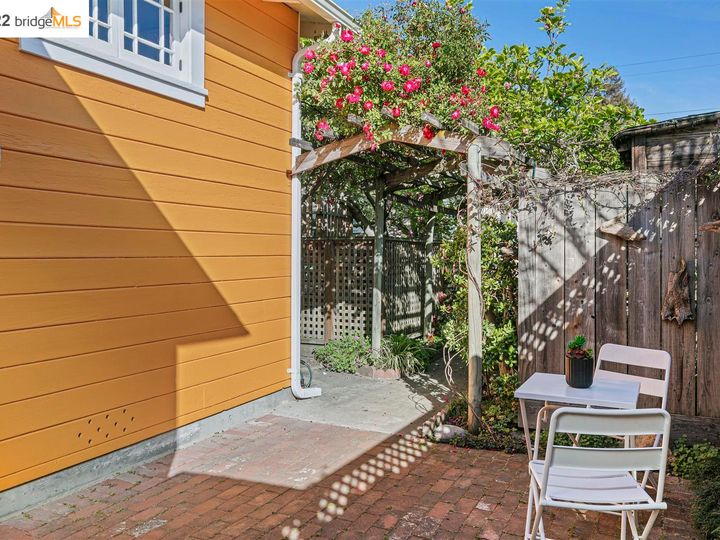 3931 Ruby St, Oakland, CA | Lower Temescal. Photo 36 of 44