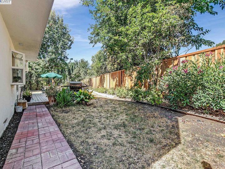 3963 Petrified Forest Ct, Pleasanton, CA | Valley Trails. Photo 31 of 46