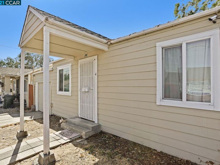 4 Helmuth Ln, Antioch, CA | . Photo 3 of 36