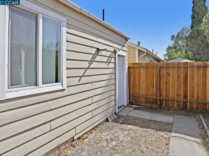 4 Helmuth Ln, Antioch, CA | . Photo 30 of 36