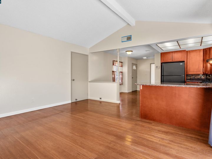 401 Donegal Dr, Vallejo, CA | . Photo 10 of 45