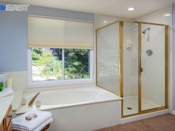 4160 Canyon Crest Rd West, San Ramon, CA | Canyon Crest. Photo 21 of 27