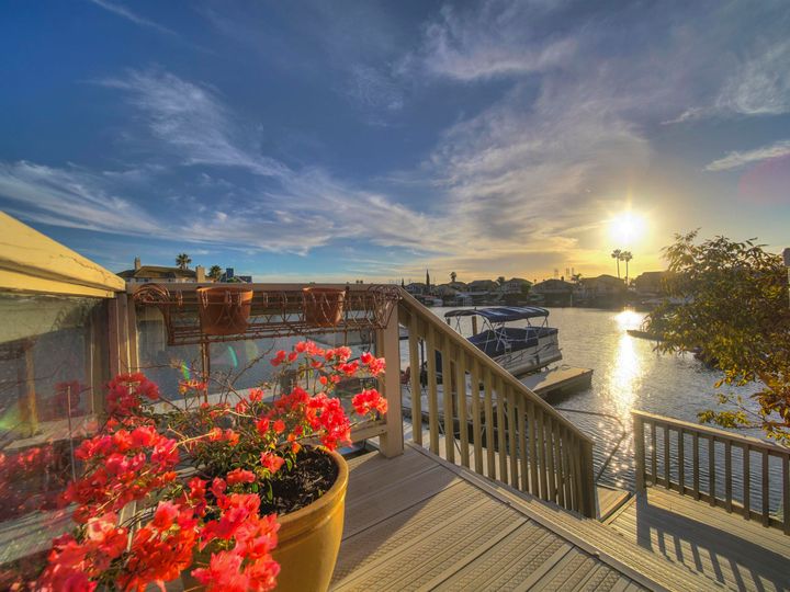 4260 Driftwood Pl, Discovery Bay, CA | Delta Waterfront Access. Photo 3 of 40