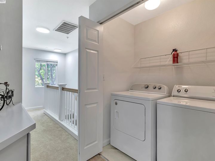 4644 Central Pkwy #35, Dublin, CA, 94568 Townhouse. Photo 42 of 53