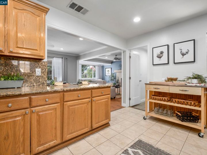 4977 Myrtle Dr, Concord, CA | Ayers Ranch. Photo 15 of 30