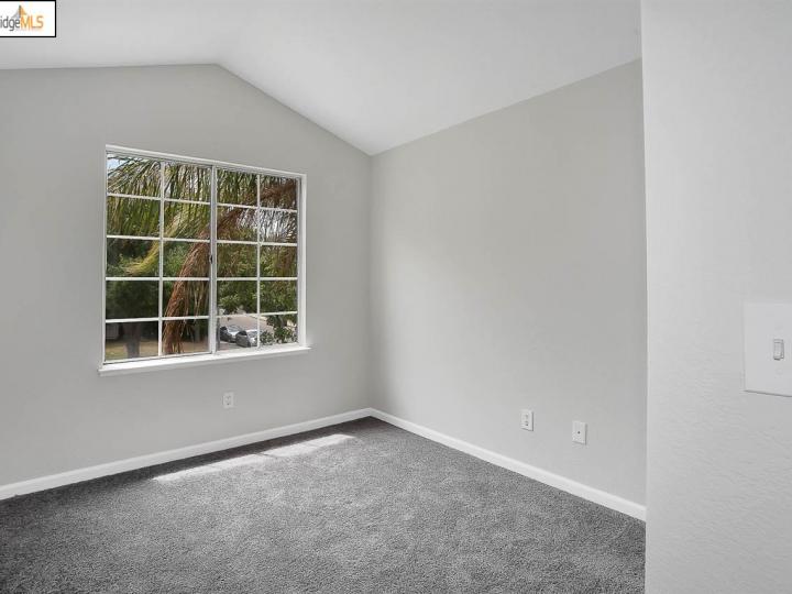 501 Sir Lancelot Dr, Tracy, CA | Central Tracy. Photo 19 of 25