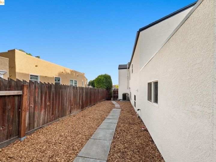 504 Wallace Ave, Vallejo, CA | . Photo 29 of 31